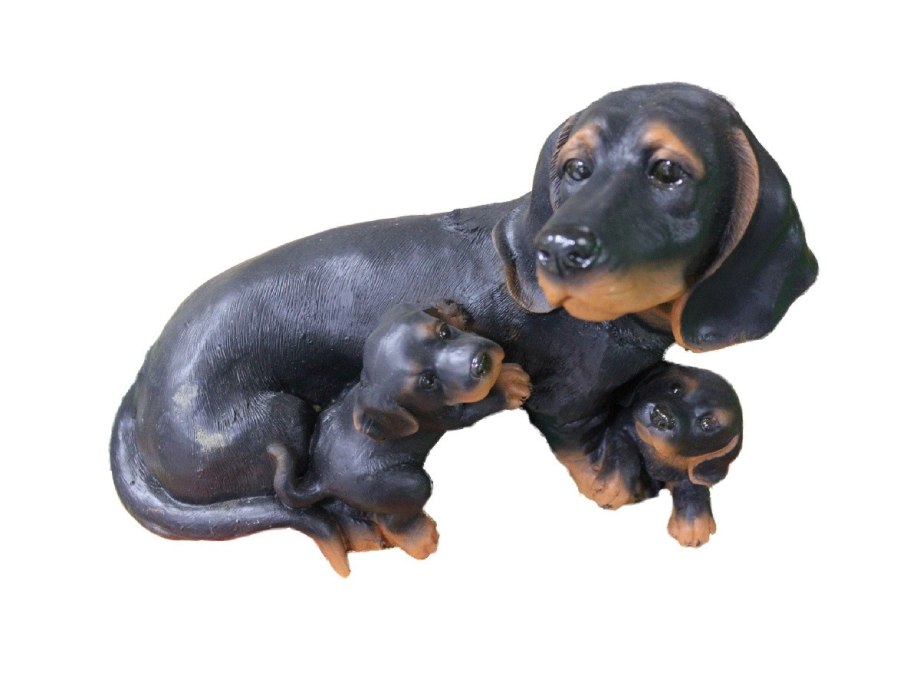 Фигурка собака такса