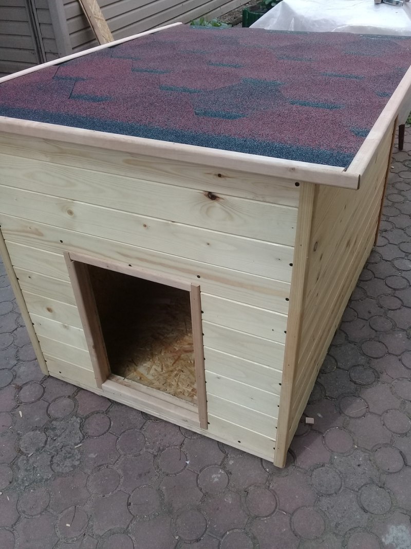 Собачья будка из вагонки