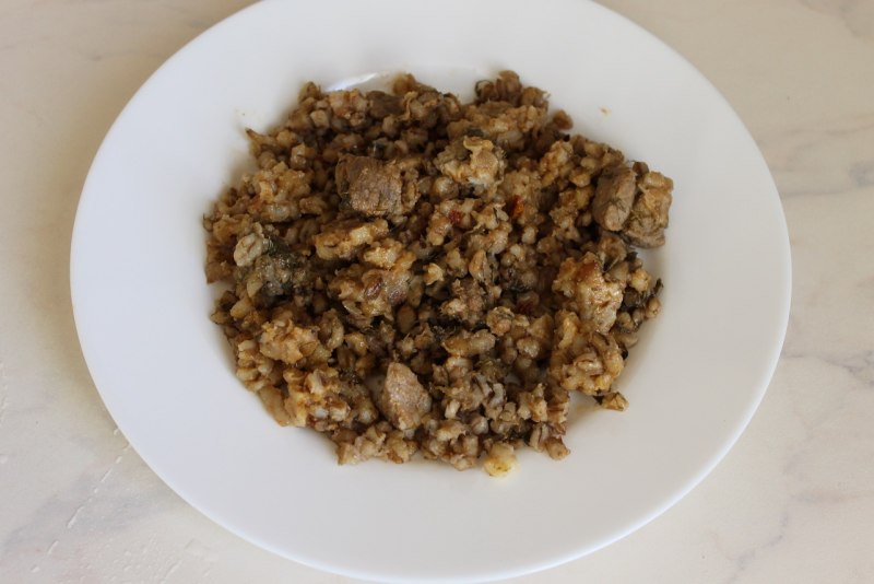 Каша с мясом для собаки