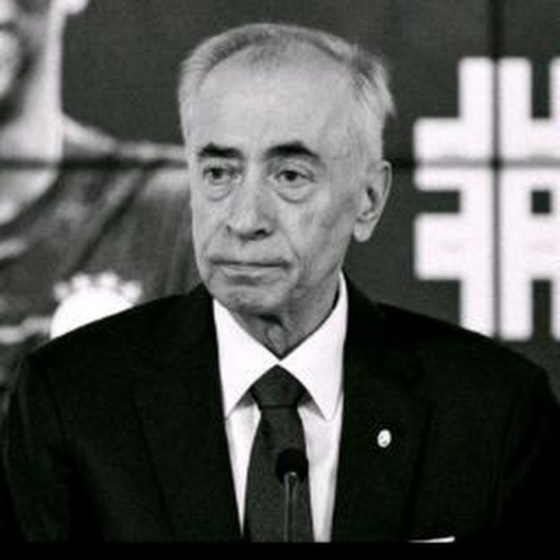 Собака с открытой пастью