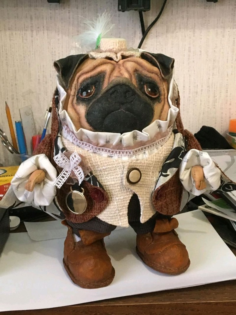 Игрушка сшитая Мопс