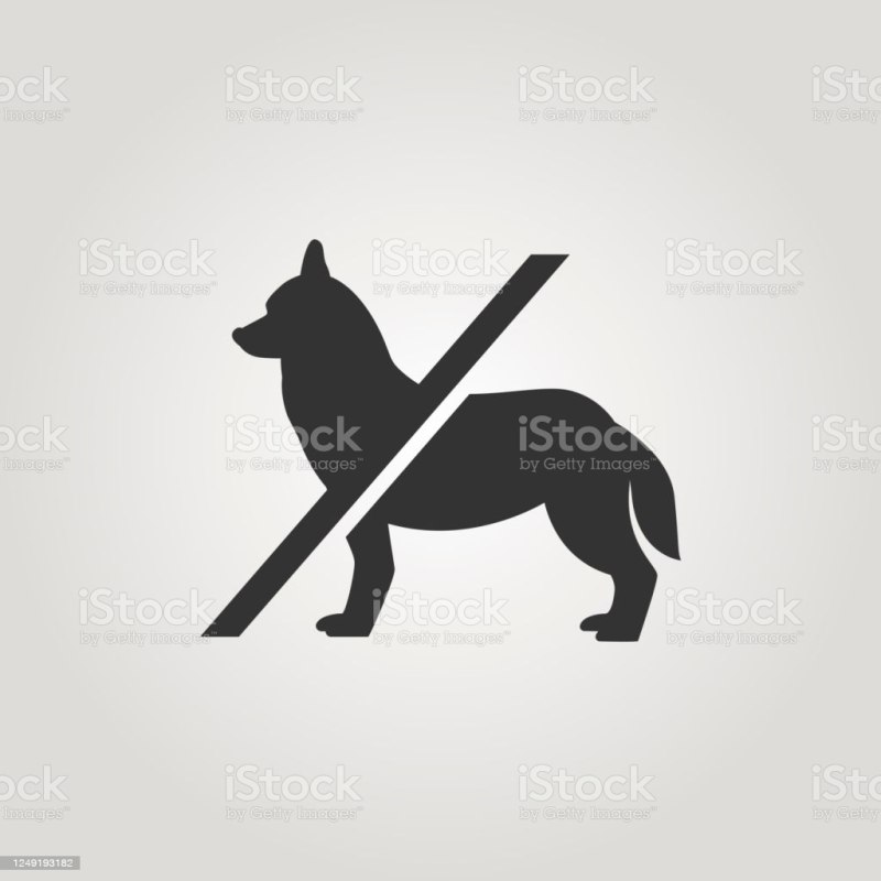 Собака сидит силуэт