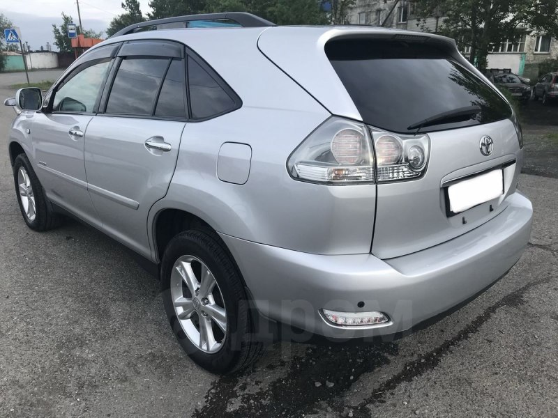 Toyota Harrier 2.4