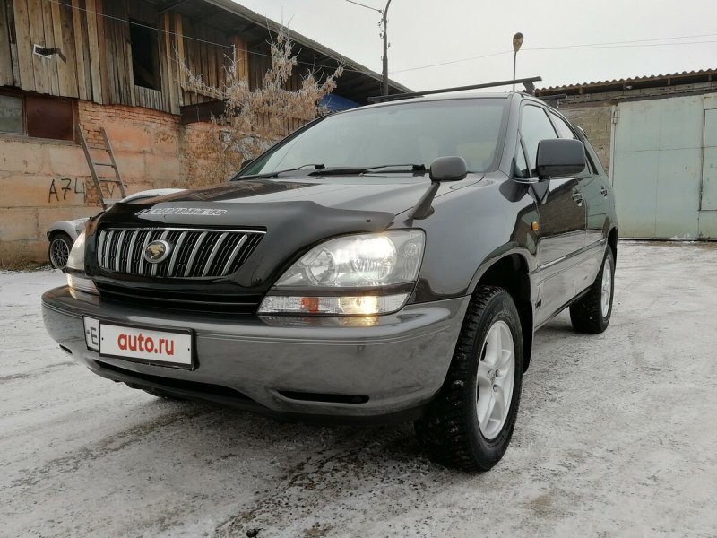 Toyota 1998 внедорожник