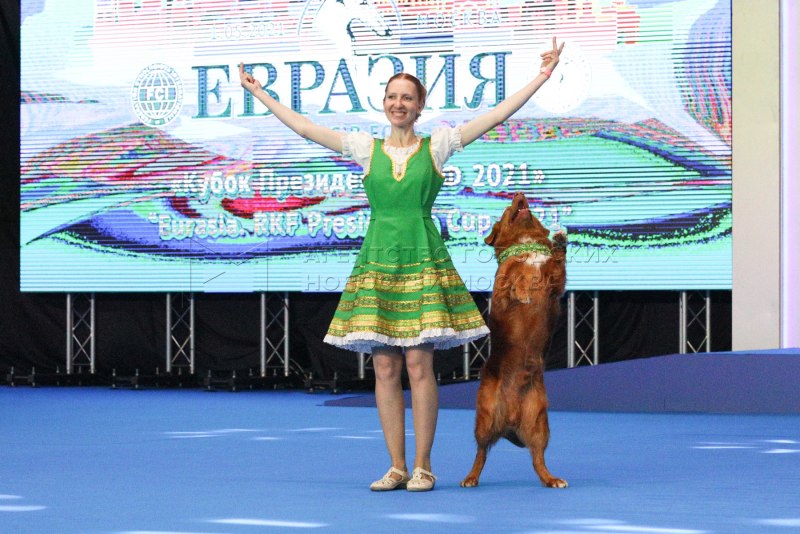 Евразия 2021 выставка собак конкурс костюмов